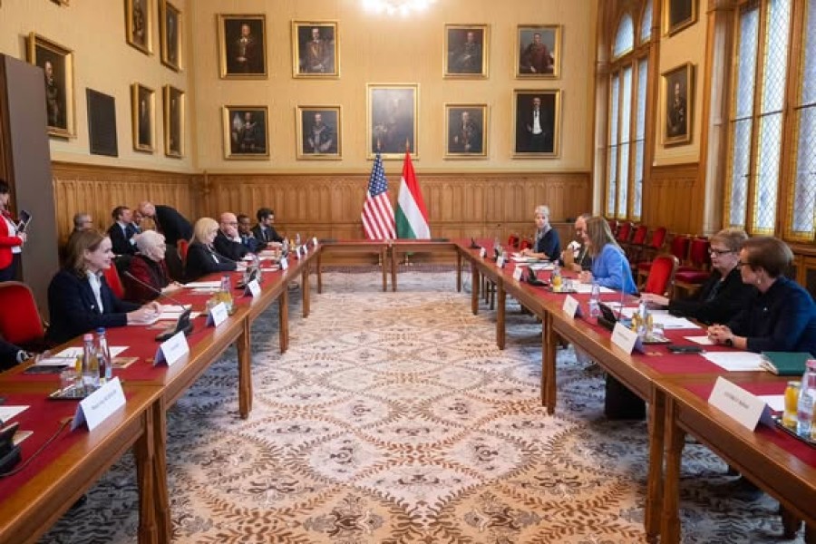 Trumpi võimas liitlane juhib USA delegatsiooni, kiites Orbáni kukutanud valimisi