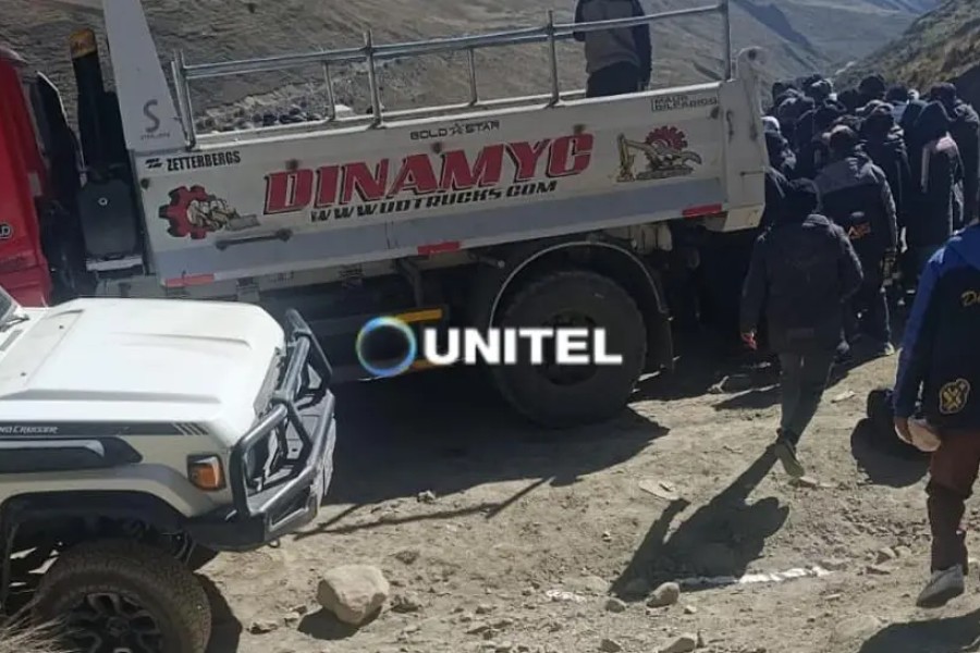 Boliivias kukkus väikebuss kaljult alla: kümme hukkunut ja neli vigastatut