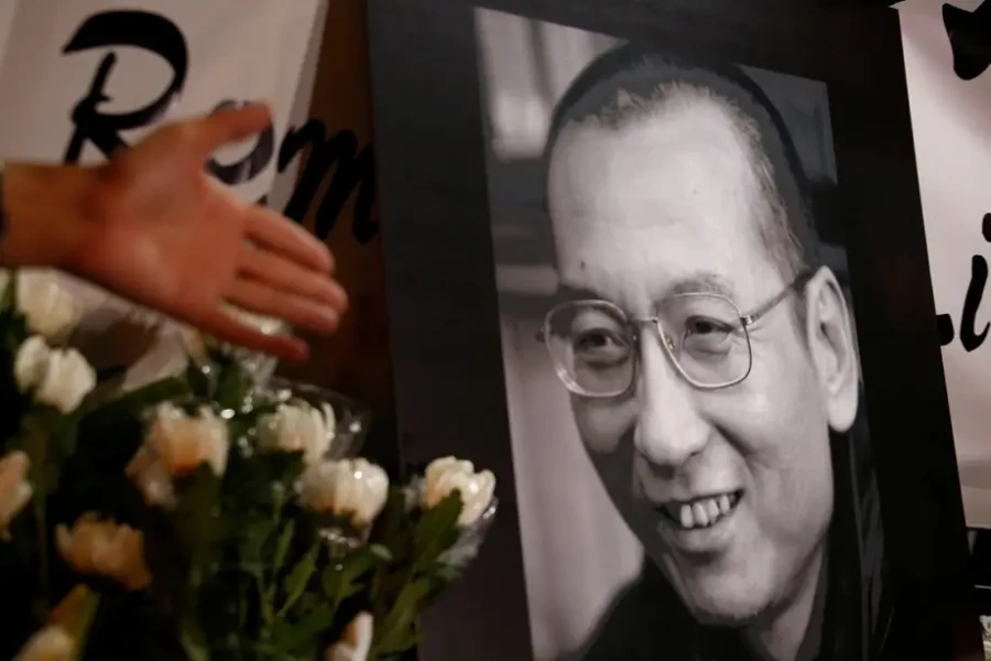 Nobeli rahupreemia moraalne inversioon: Liu Xiaobost Navi Pillayni