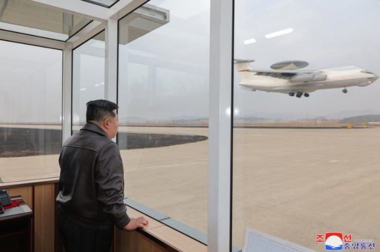 Põhja-Koreal on EWACSi lennuk!