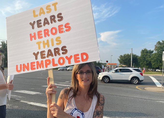 Vaktsineerimata inimesed vallandati