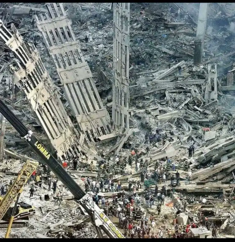 Täielik vaade rusudest