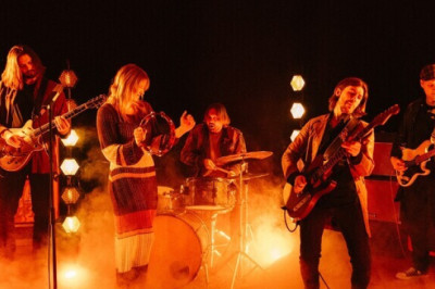 Rokk- ja bluusansambel South of Savoy avaldas debüütalbumi