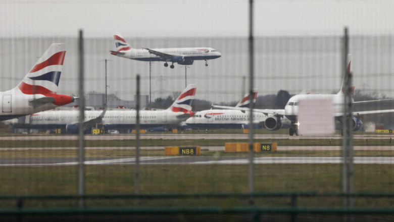 Heathrow lennujaam töötab taas
