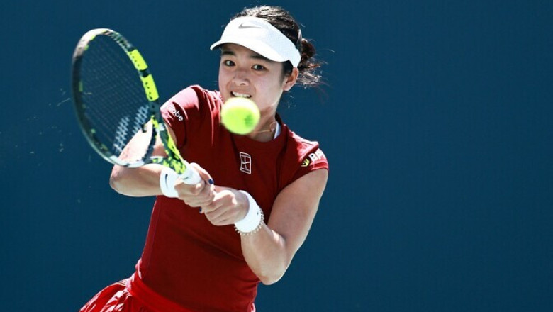 Ostapenko kaotas Miamis tulevikutegijale, Raducanu sai väärt võidu