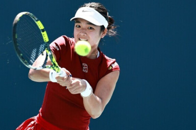 Ostapenko kaotas Miamis tulevikutegijale, Raducanu sai väärt võidu