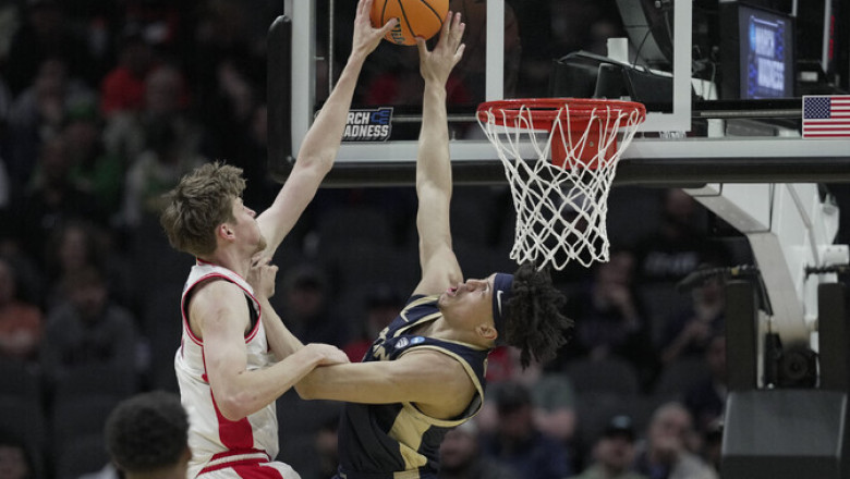 Veesaar ja Arizona alustasid Märtsihullust kindla võiduga