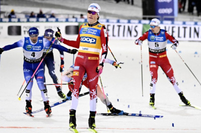 ALISTAMATU? Suusakuningas Klaebo võitis neljanda MK-etapi viie päeva jooksul