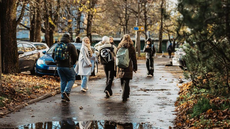 Programmi “Ohutu koolitee” raames saab juba tänavu veerand Tallinna õpilastest ohutuma kooliümbruse