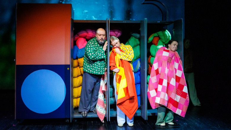 TEATRIARVUSTUS | „Lasteaed“ paneb lustima nii näitlejad kui publiku. Soe vaatamissoovitus, sest üks naeruteraapia seanss kulub ära igaühele