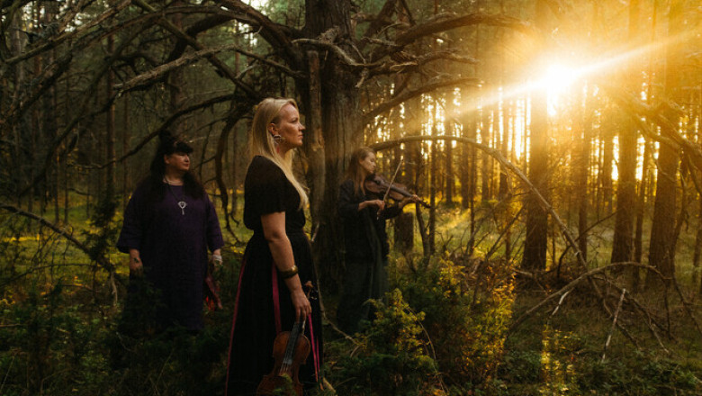 Ansambel Ruhnu saare lood ja laulud avaldas teise albumi "Mere mälu"