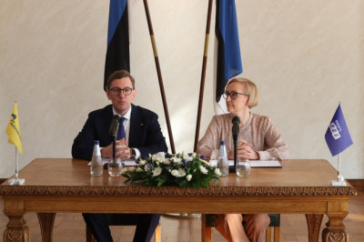 FOTOD | Reformierakond ja Eesti 200 allkirjastasid koalitsooni alusleppe