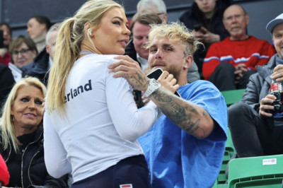 Influentser ja poksisensatsioon Jake Paul kihlus kauni sporditähega