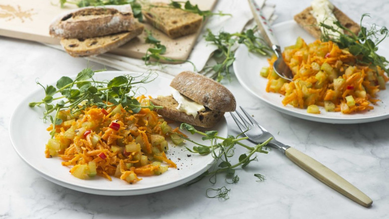 LISANDIKS PRAELE VÕI RÖSTSAIALE | Selleri-porgandi toorsalat