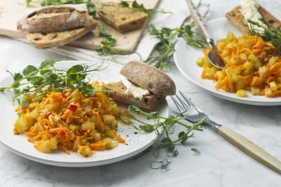 LISANDIKS PRAELE VÕI RÖSTSAIALE | Selleri-porgandi toorsalat