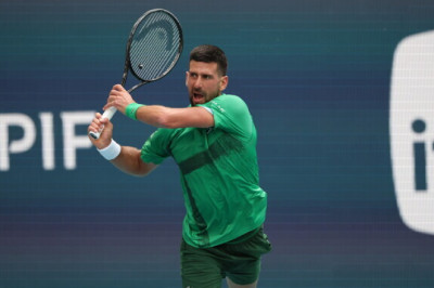 Novak Djokovic teenis Miamis rekordilise võidu