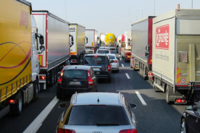 Riigikogu tahab teise heitkogustega kauplemise süsteemi tühistamist - Riigikogu