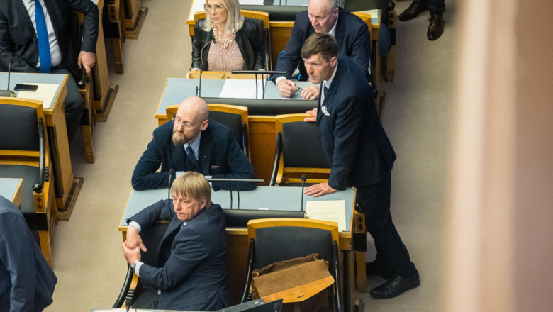 EKRE surve tõttu kaotasid agressorriikide kodanikud ja tulevast aastast ka kodakondsusetud valimisõiguse kohalikel valimistel