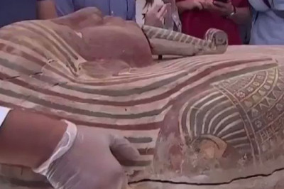 Kairo lähedalt avastati 2500 aastat vana muumia