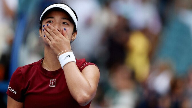 19-aastane suurüllataja saatis Swiateki reketeid pakkima