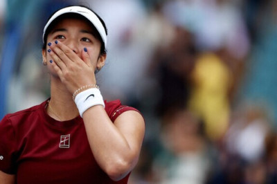 19-aastane suurüllataja saatis Swiateki reketeid pakkima