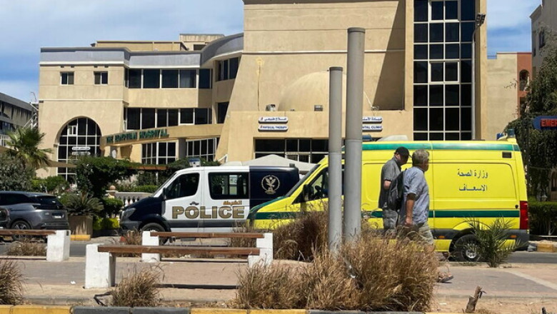 Egiptuse rannikul uppus Vene turiste vedanud allveelaev