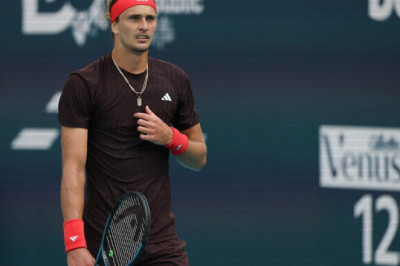 Esikohta jahtiv Zverev pidi taaskord kaotusega leppima