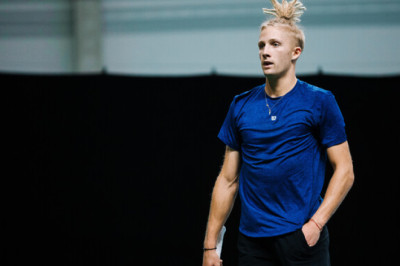 Lajal langes paarilisega avaringis konkurentsist