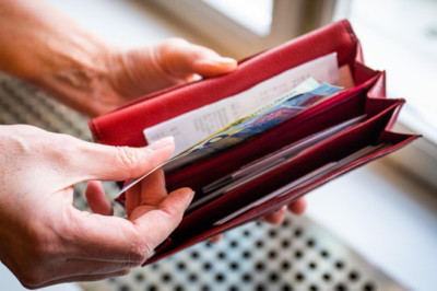 Michali ja Jolleri “kindlad käed”: 1. aprillist tõuseb eriarstiabi visiiditasu viielt eurolt 20 peale ja see ei ole aprillinali