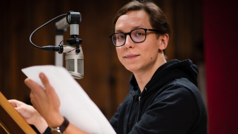 Ramul: raadiosaated, kuhu inimesed saavad helistada, tekitavad eksistentsiaalse üldistuse tunde