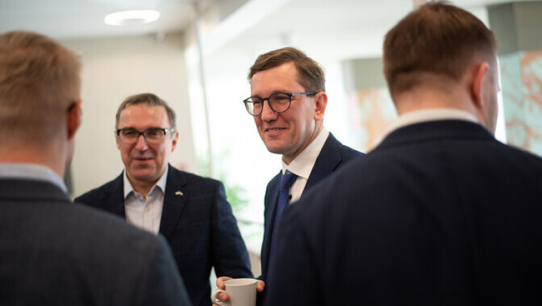 Otse kell 12: valitsuse pressikonverentsil Michal ja neli ministrit