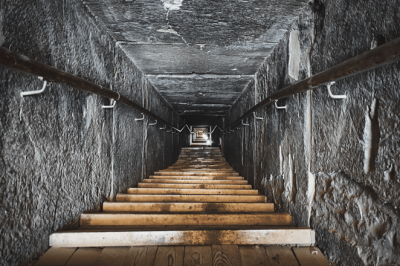 Teadlased avastasid Giza püramiidide all maa-aluse linna