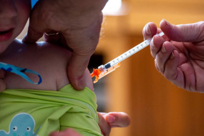 Covidi mRNA süstid põhjustavad süsti saanutel inimestel 