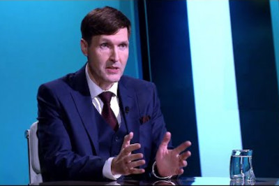 Martin Helme: Eestis on vaja iibe tõusmiseks väärtustada emadust, isadust ja laste kasvatamist