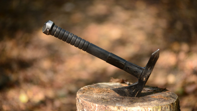 Istuti koos ja otsustati see maksukirves inimestele turja lüüa