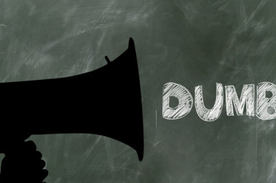 Poliitikud etendavad Riigikogu saalis rahvale teatrit