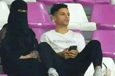 Rootsis väikese lapsega ema hoiab ära röövi