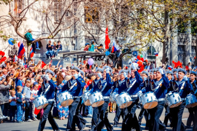 Ukraina välisministeerium: Putini paraadil marsivad välisväed sõjakurjategijate kõrval