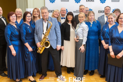 Riigikogu lahtiste uste päeval külastas Toompea lossi ning tutvus parlamendi töö ja saadikutega ligi 5000 külalist