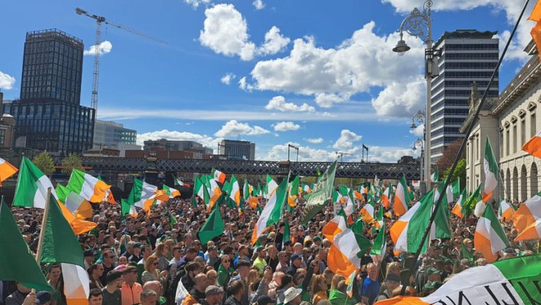Eilsel immigratsioonivastasel protestil Dublinis osales ligi 110 000 Iiri patriooti