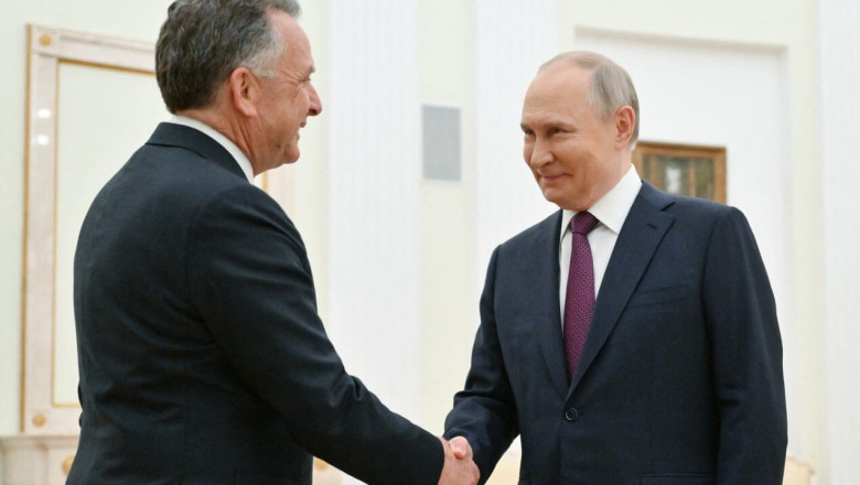 Vance hoiatab: "Kui sõda jätkub, ähvardavad katastroof ja tuumasõda!"