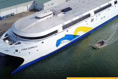 China Zorrilla - maailma suurim akutoitel töötav laev