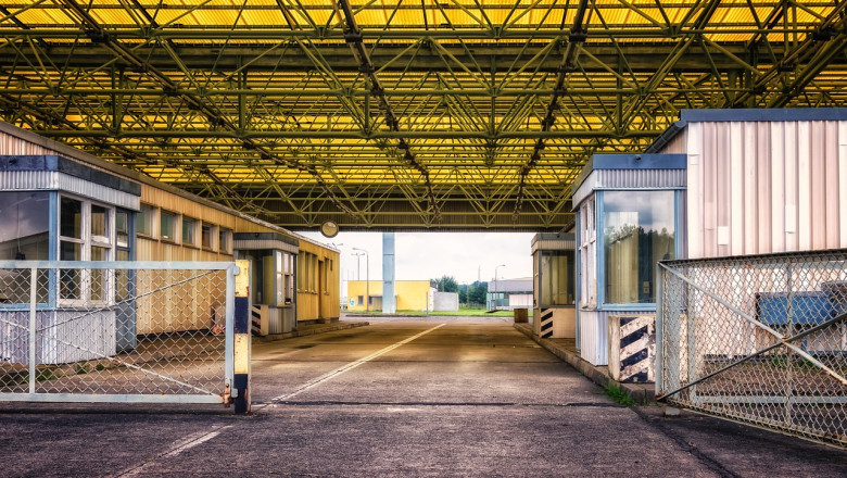 Saksamaa uus siseminister käskis piiril varjupaigataotluste menetlemise viivitamatult lõpetada