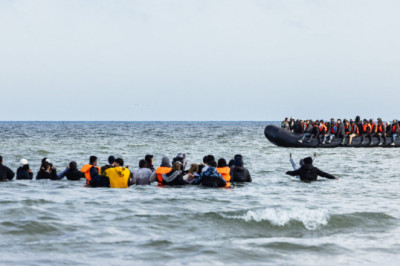 „Suvine allahindlus“ ületuspunktides: salakaubavedajad naeravad töölispartei ebaseadusliku piiriületuse peatamise üle