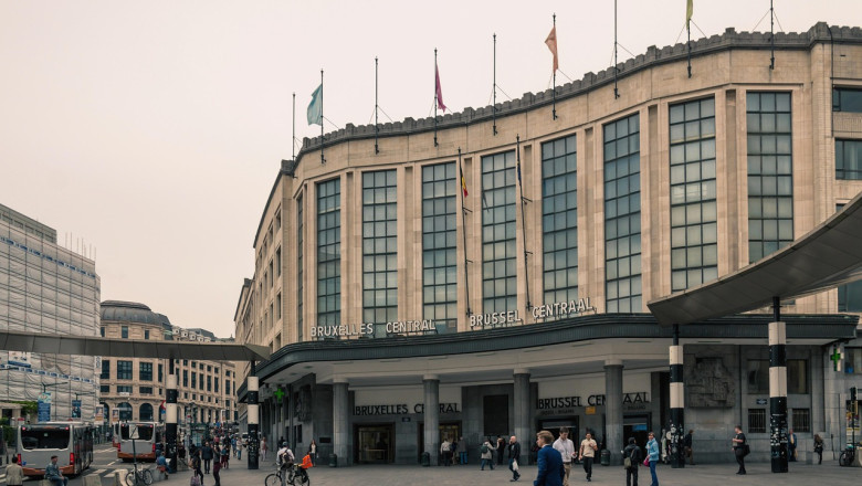 Euroopa klammerdub enam mitteeksisteeriva maailma status quo külge