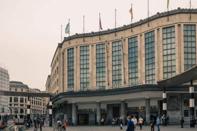 Euroopa klammerdub enam mitteeksisteeriva maailma status quo külge