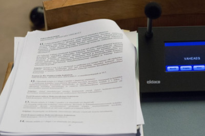 Menetlusse võeti eelnõu perehüvitiste seaduse muutmiseks