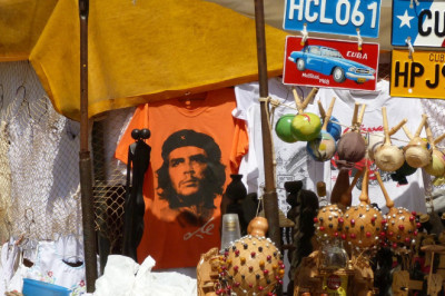 Miljardid Ukrainale, miljonid Havannale: EL-i topeltmäng demokraatiaga