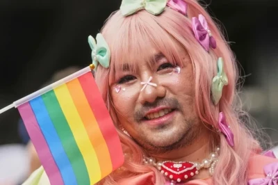 Tai uhkuskuu algas paraadidega