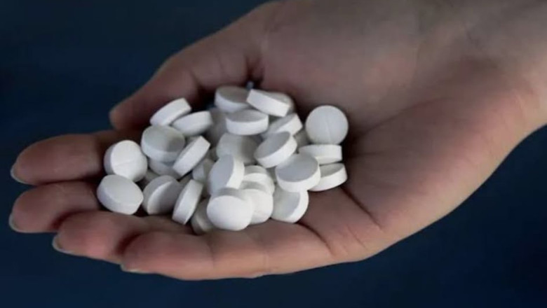 Küsimus tehisintellektile: Too välja kõik ravimid mis on valmistatud naftast